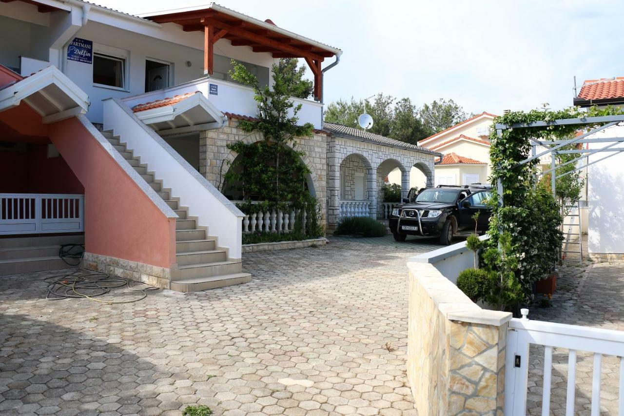 Apartments Vir Delfin Екстериор снимка